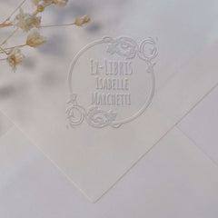 Bookplate ornaments circle roses